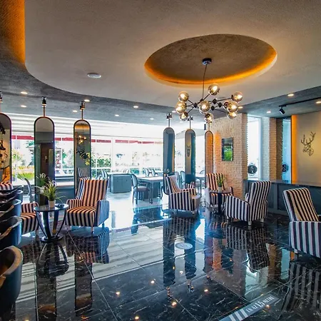 Avsar Boutique Hotel *